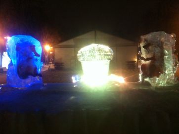 Ice sculpture